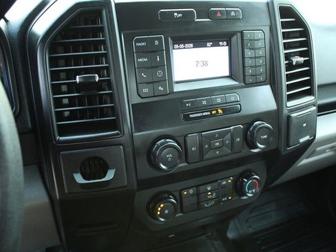 Used 2020 Ford F150 XL w/ Equipment Group 101A Mid RWD image 28