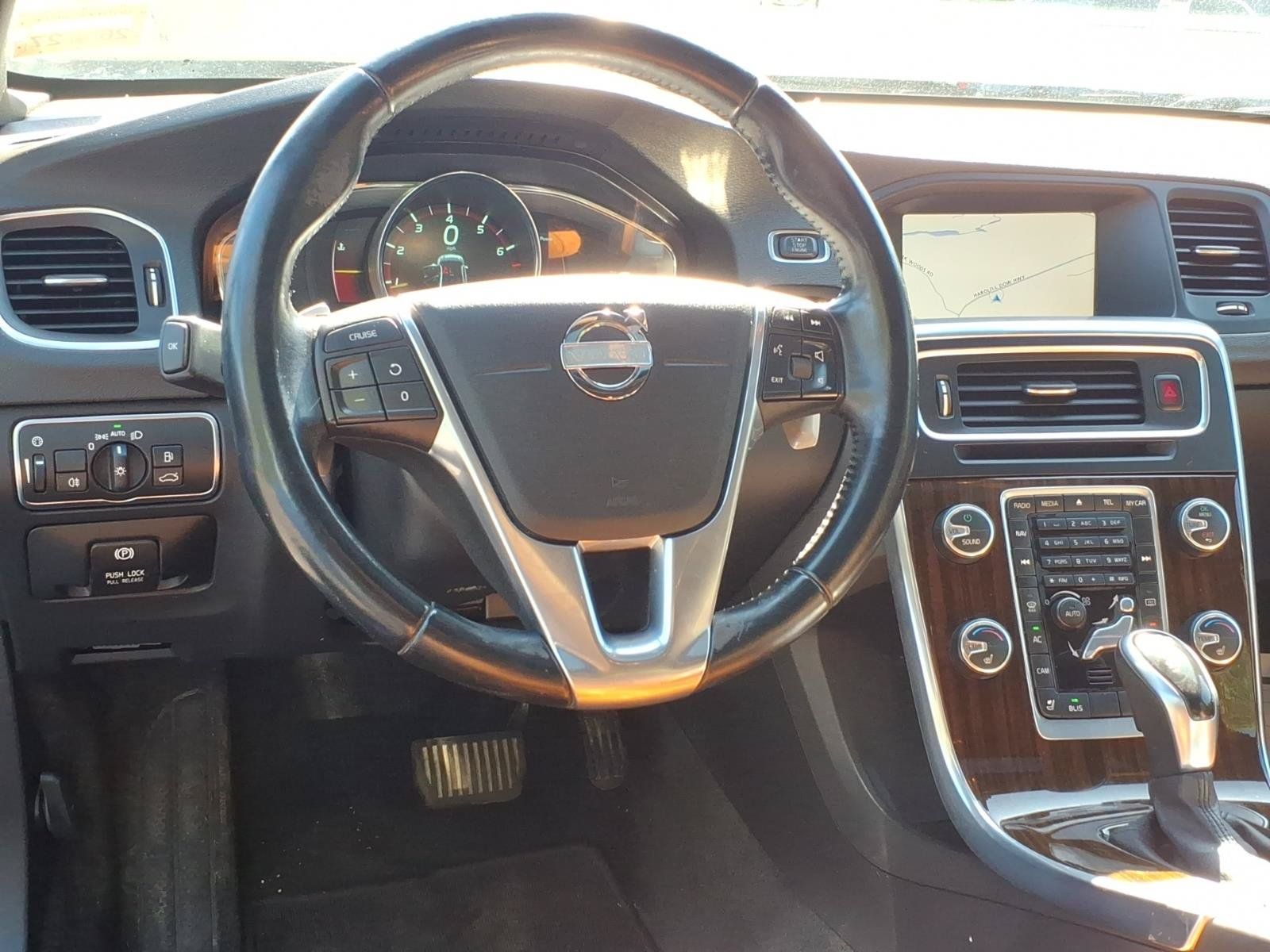 Used 2015 Volvo S60 T5 Platinum AWD/4WD image 10