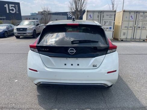 Certified 2024 Nissan Leaf SV Plus image 5