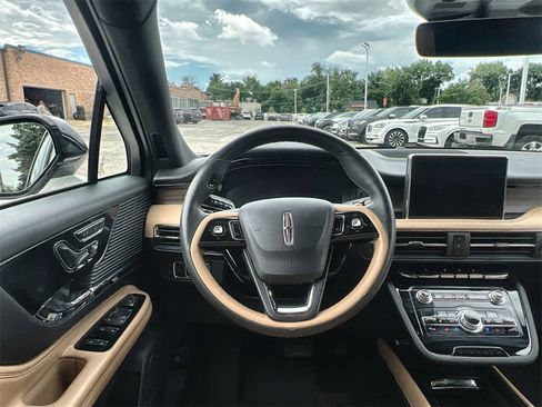 Certified 2022 Lincoln Corsair Grand Touring w/ Elements Technology Bundle image 17