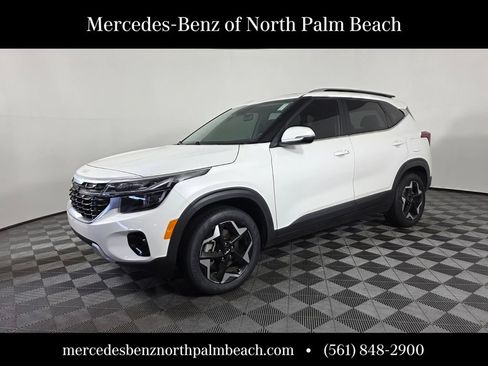 Used 2024 Kia Seltos EX AWD/4WD image 1