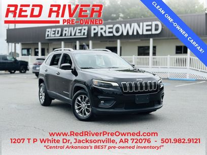 Used 2020 Jeep Cherokee Latitude Plus w/ Comfort/Convenience Group