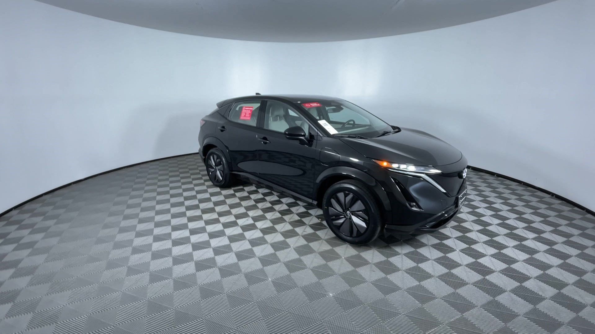 Certified 2024 Nissan Ariya AWD image 2