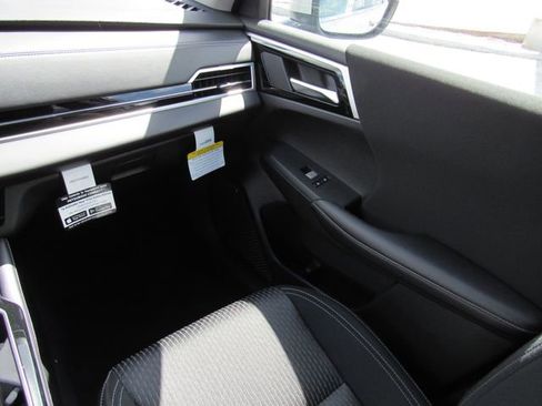 New 2026 Mitsubishi Outlander ES FWD image 19