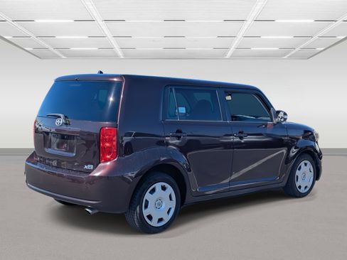 Used 2009 Scion xB image 5
