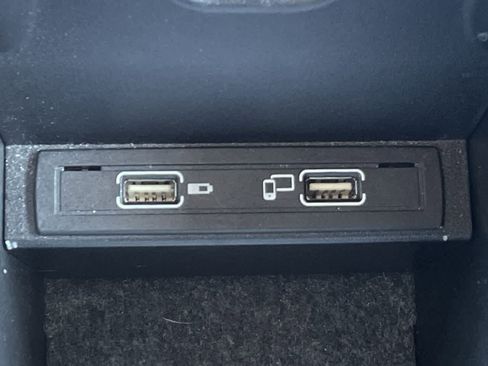 Used 2020 Mercedes-Benz GLA 250 4MATIC image 24