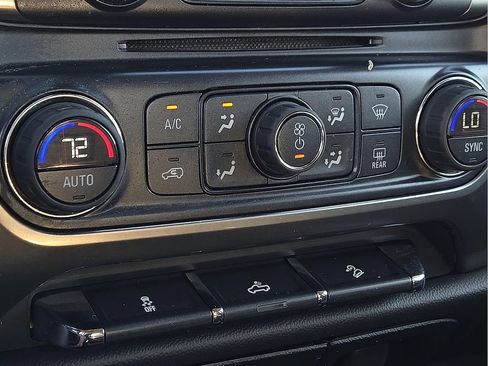 Used 2017 Chevrolet Silverado 1500 LT w/ All Star Edition image 13