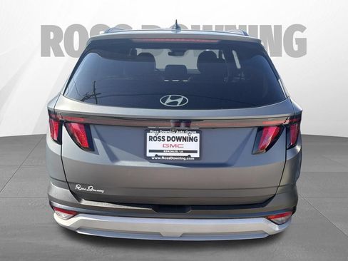 Used 2025 Hyundai Tucson SEL FWD image 5