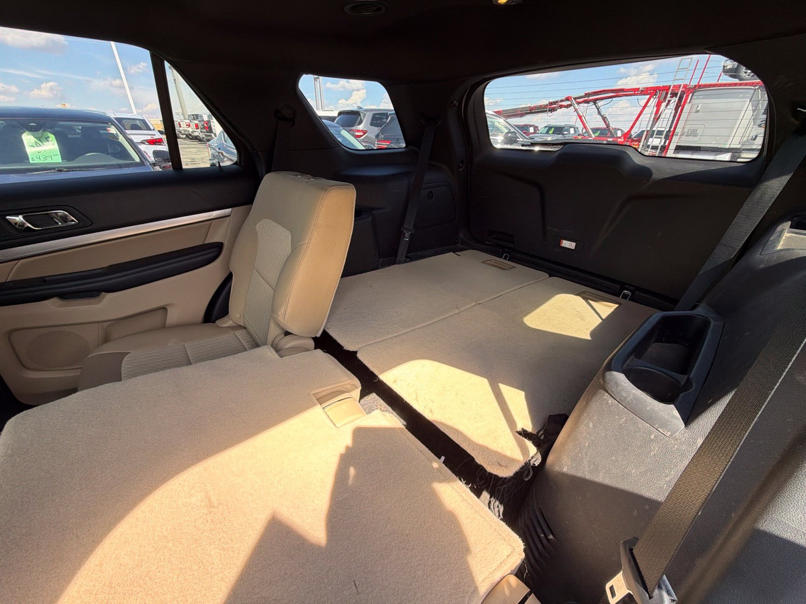 Used 2017 Ford Explorer FWD image 6