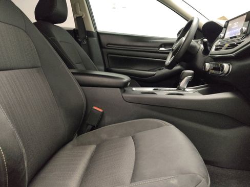 Used 2021 Nissan Altima 2.5 S FWD image 21