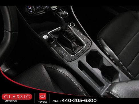 Used 2024 Volkswagen Jetta SE FWD image 14