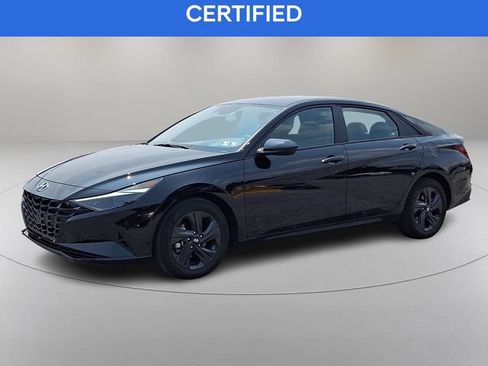 Certified 2023 Hyundai Elantra SEL w/ Cargo Package FWD image 5