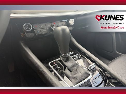 Used 2025 Jeep Compass Limited AWD/4WD image 29