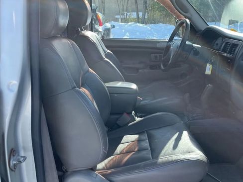 Used 2002 Toyota Tacoma 4x4 Double Cab image 8