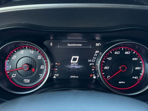 Used 2022 Dodge Charger SXT RWD image 32