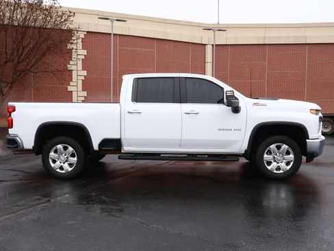 Used 2020 Chevrolet Silverado 3500 LTZ image 31