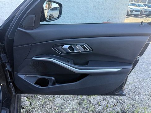 Used 2022 BMW 330i xDrive Sedan w/ M Sport Package image 25