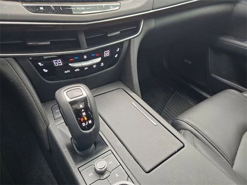 Used 2020 Cadillac CT6 Luxury image 8