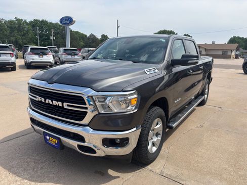 Used 2021 RAM 1500 Big Horn AWD/4WD image 7