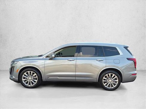 Used 2023 Cadillac XT6 Premium Luxury FWD image 8