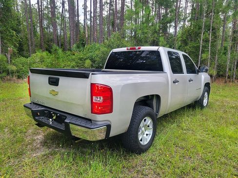 Used 2009 Chevrolet Silverado 1500 LT RWD image 4
