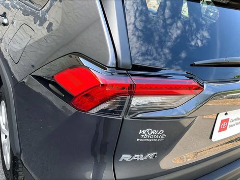 Certified 2024 Toyota RAV4 LE AWD/4WD image 28