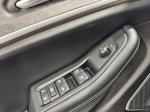 New 2024 Jeep Grand Cherokee Limited 4xe w/ Luxury Tech Group II image 21