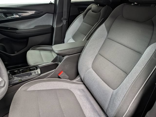 Certified 2024 Chevrolet TrailBlazer LS w/ LS Convenience Package FWD image 9