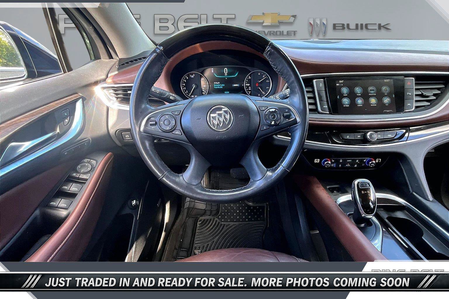 Used 2019 Buick Enclave Avenir w/ Avenir Technology Package FWD image 5