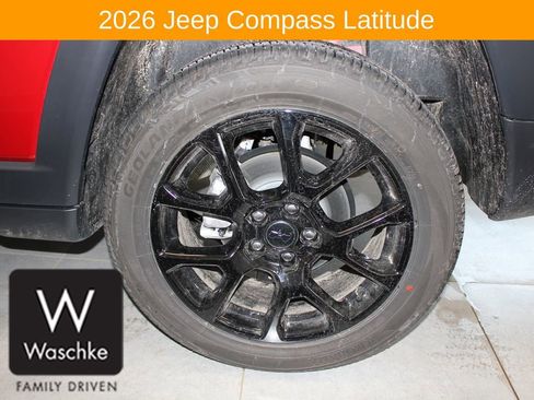 Used 2026 Jeep Compass Latitude w/ Quick Order Package 29K AWD/4WD image 11