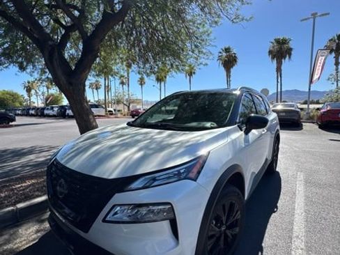 Certified 2023 Nissan Rogue SV w/ SV Premium B Package FWD image 1