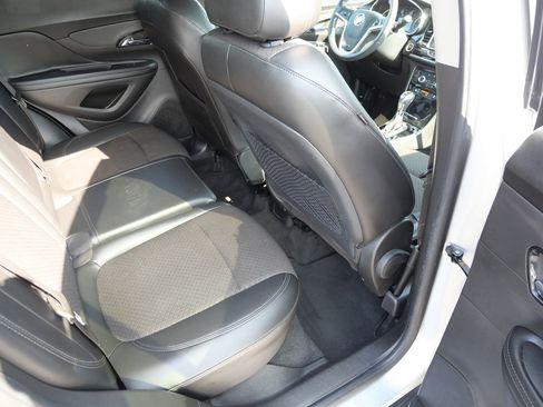 Used 2019 Buick Encore Preferred image 28