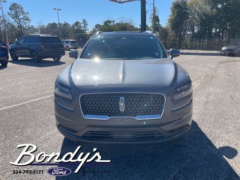 Used 2021 Lincoln Nautilus Reserve w/ Monochromatic Package image 3