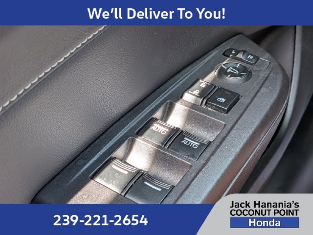Used 2020 Acura ILX w/ Premium Package FWD image 23