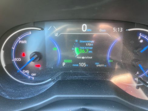 Used 2022 Toyota RAV4 XSE w/ XSE Grade Weather Package AWD/4WD image 5