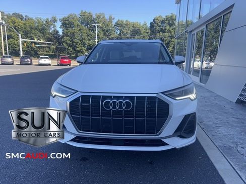 Certified 2025 Audi Q3 2.0T Premium Plus w/ Premium Plus Package image 40