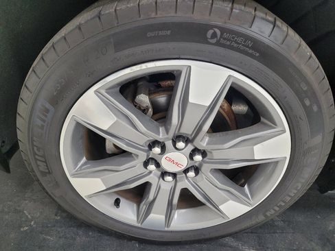 Used 2018 GMC Acadia SLT AWD/4WD image 31