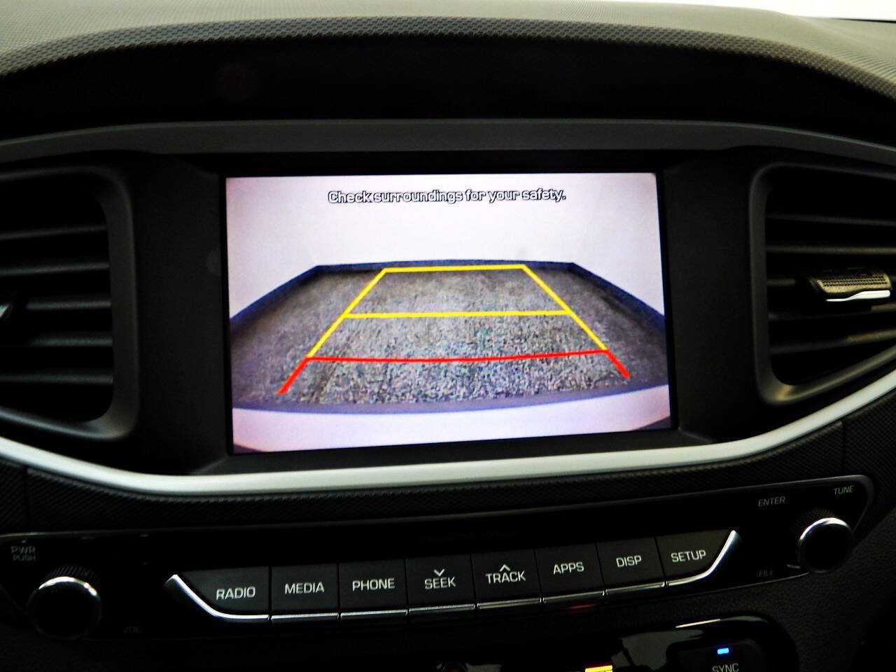 Used 2018 Hyundai Ioniq Blue FWD image 16