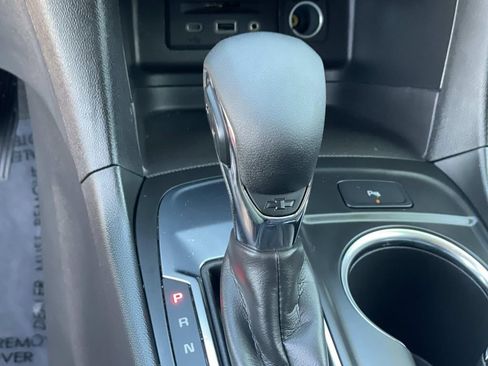 Used 2024 Chevrolet Equinox LT image 13