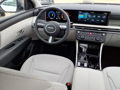 New 2026 Hyundai Tucson SE FWD image 4