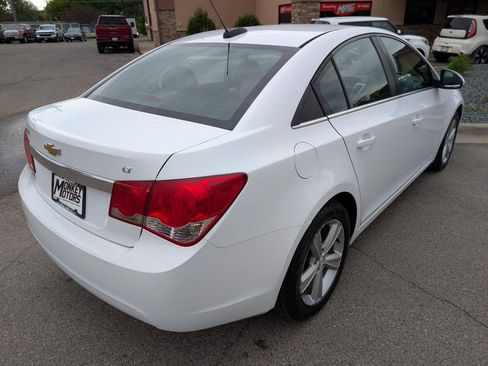 Used 2016 Chevrolet Cruze LT FWD image 9