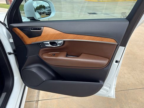 Used 2020 Volvo XC90 T6 Inscription AWD/4WD image 13
