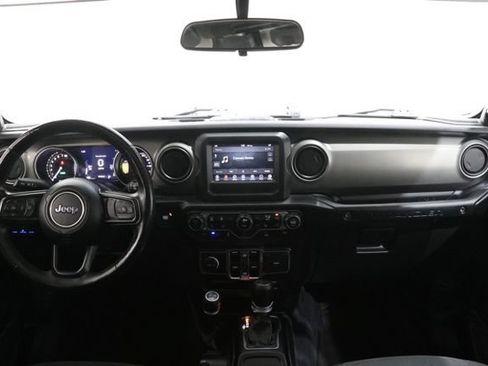 Used 2023 Jeep Wrangler Unlimited w/ Cold Weather Group AWD/4WD image 14