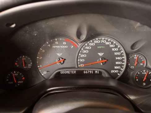 Used 2001 Chevrolet Corvette Convertible w/ Preferred Equipment Group2 image 2