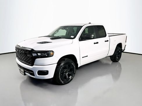New 2026 RAM 1500 Express AWD/4WD image 3