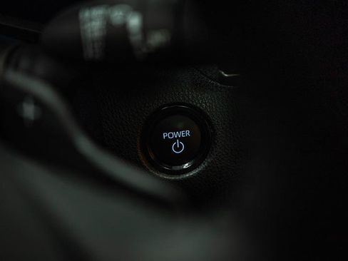 Used 2025 Toyota Camry XSE AWD/4WD image 19