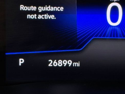 Used 2022 Volkswagen Atlas SE w/ Panoramic Sunroof Package image 16