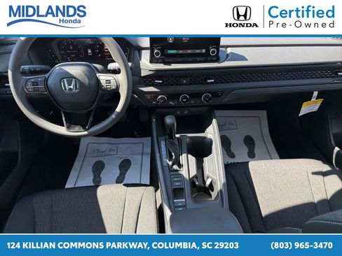 Certified 2025 Honda Accord SE image 20