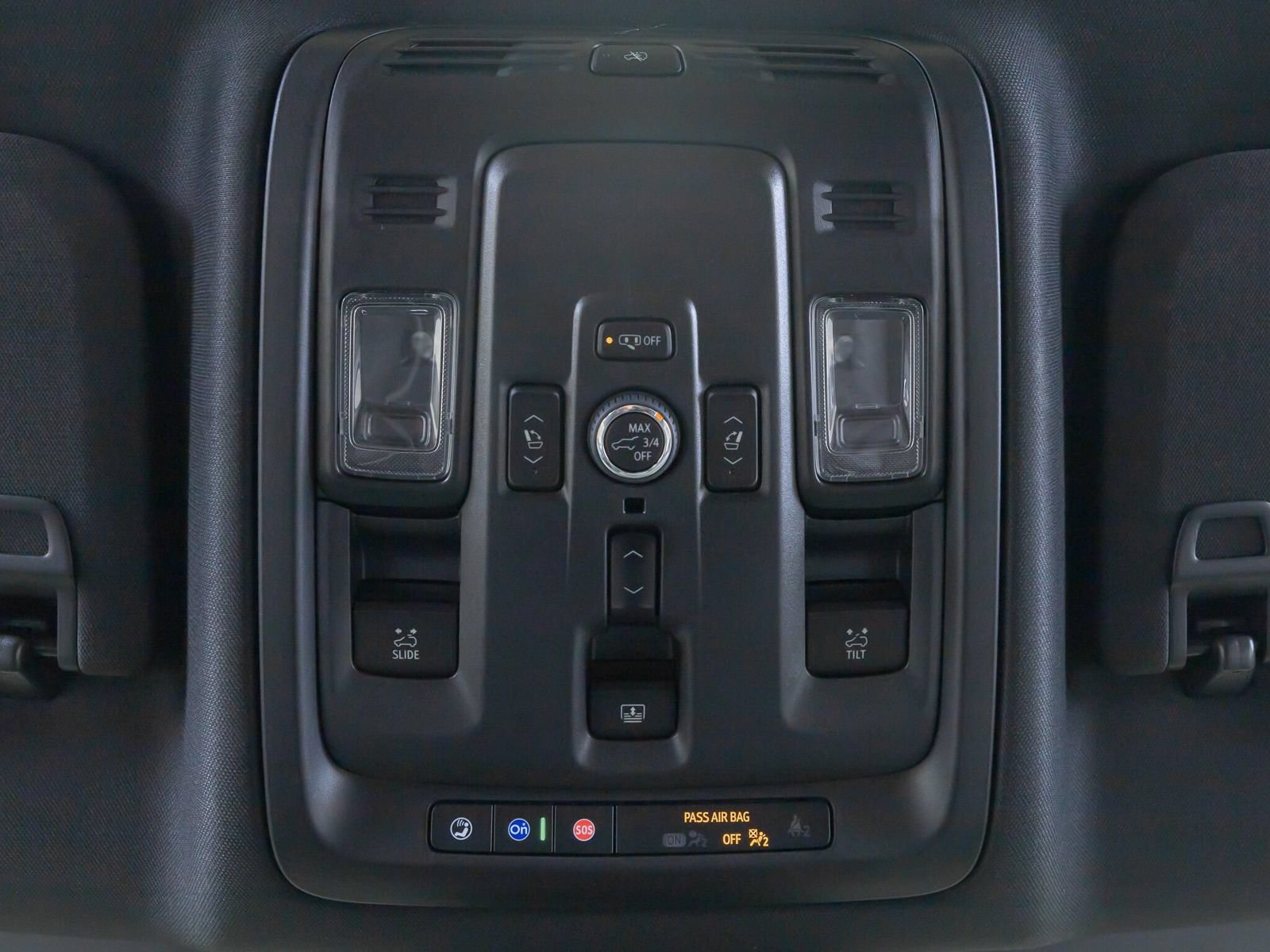 Used 2025 GMC Yukon Denali Ultimate AWD/4WD image 26