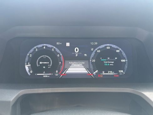 Used 2024 Toyota Tacoma TRD Sport image 11